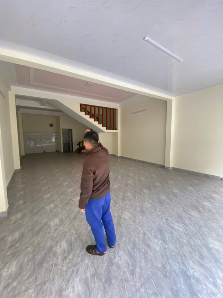 Nhà mặt tiền Đồng Tâm, Phường 4, Đà Lạt 73m² giá 10,5 tỷ - Cơ hội hiếm có!