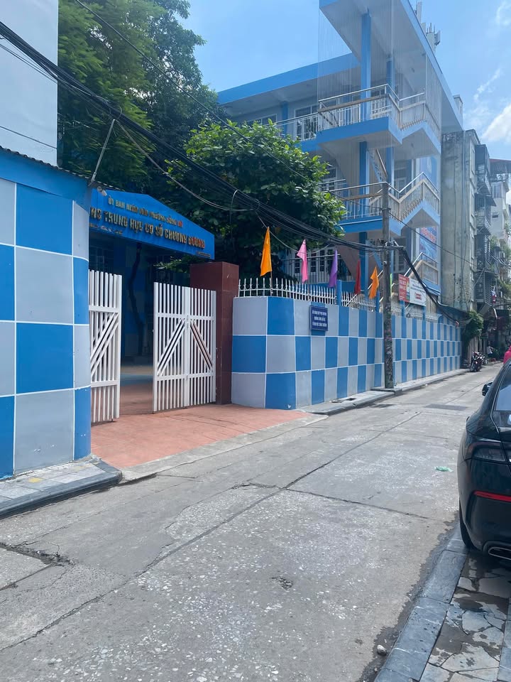 Căn hộ Vọng Hà 90m² giá thỏa thuận - Full nội thất cao cấp, sẵn sàng ở ngay!