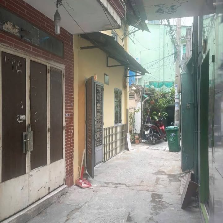 Căn hộ Bình Thạnh 26m² giá 3.5 tỷ - Hẻm thông thoáng, tiện nghi!