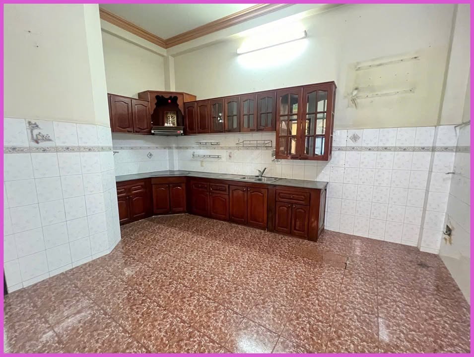 Nhà cho thuê nguyên căn 3/2 Quận 10 - Diện tích 65m² - Giá chỉ 30 triệu/tháng!