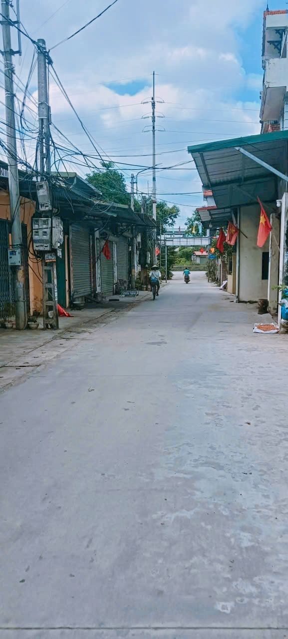 Đất nền 2 mặt tiền tại Duyên Thái, Thường Tín, 40m² giá 5.2 tỷ - Cơ hội đầu tư tuyệt vời!