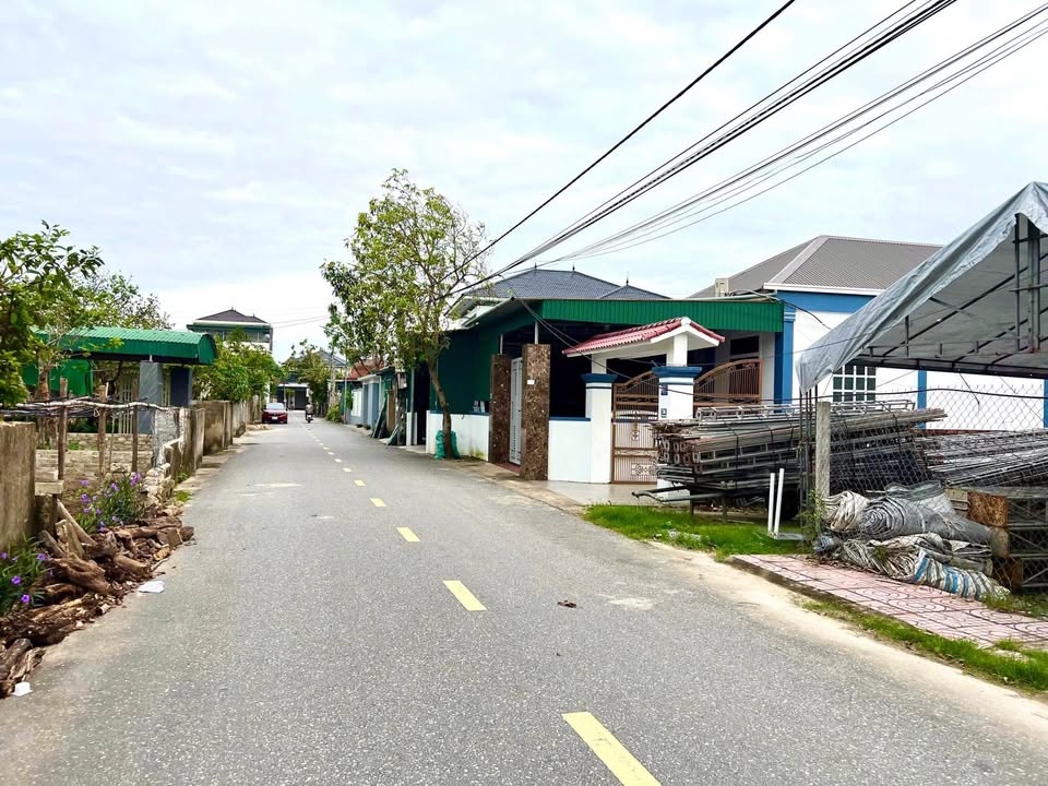 Đất mặt đường Hoàng Kim Giao, Nghi Đức 76.2m² giá 2.5 tỷ - Cơ hội đầu tư tuyệt vời!