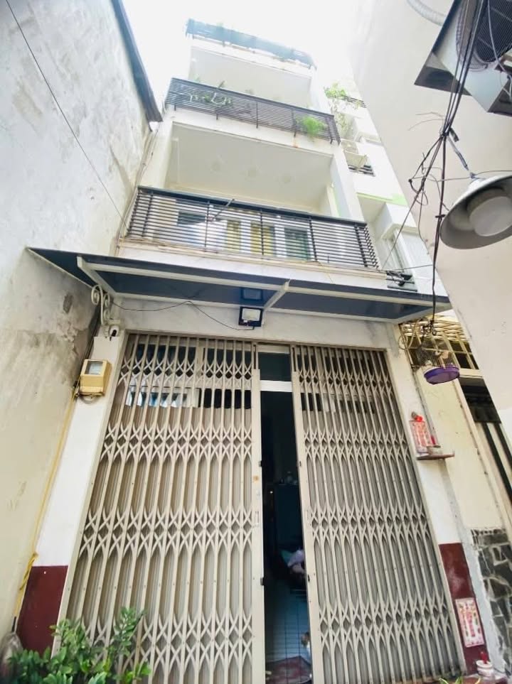 Nhà phố 4 tầng đường Vĩnh Viễn, quận 10, 40m² - Cách mặt tiền chỉ 1 căn!