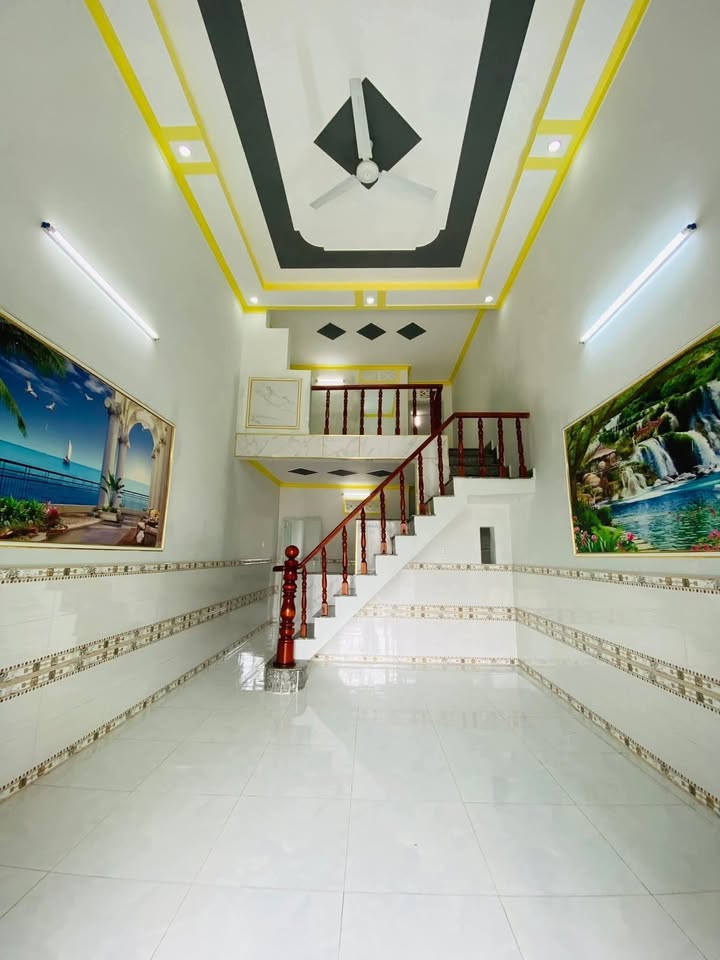 Nhà bán Tân Phước Khánh, Tân Uyên 48m² giá 950 triệu - Sổ chung, bớt lộc!