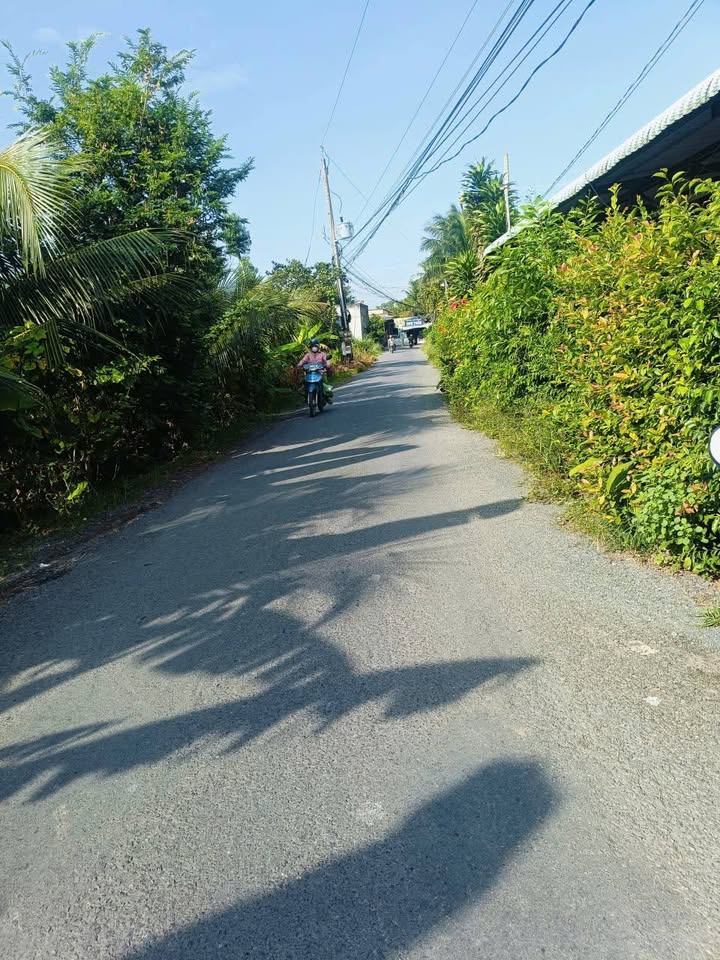 Nhà ấp Bình Thủy, Hòa Khánh Đông, 190m² giá 900 triệu - Cơ hội vàng cho đầu tư!