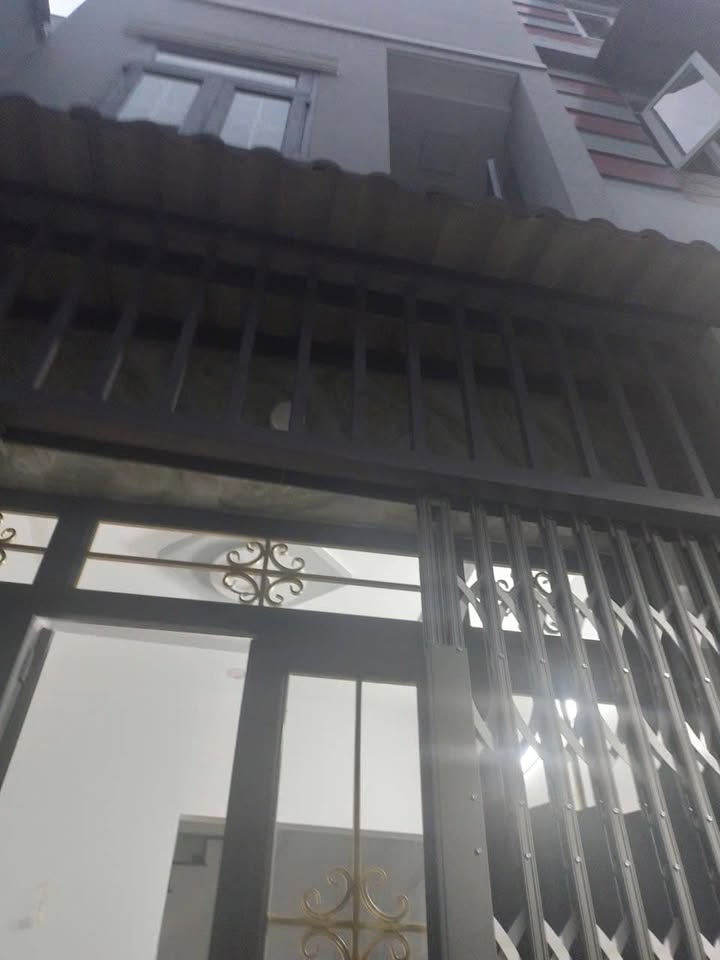 Nhà nguyên căn cho thuê tại Tân Phú 18m² giá 5 triệu - Thích hợp cho gia đình nhỏ!