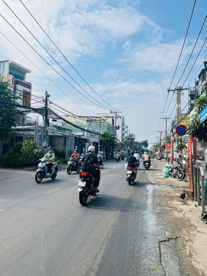 Cho thuê mặt tiền kinh doanh Bình Long, Quận Tân Phú 120m² - Không gian lý tưởng cho mọi hoạt động