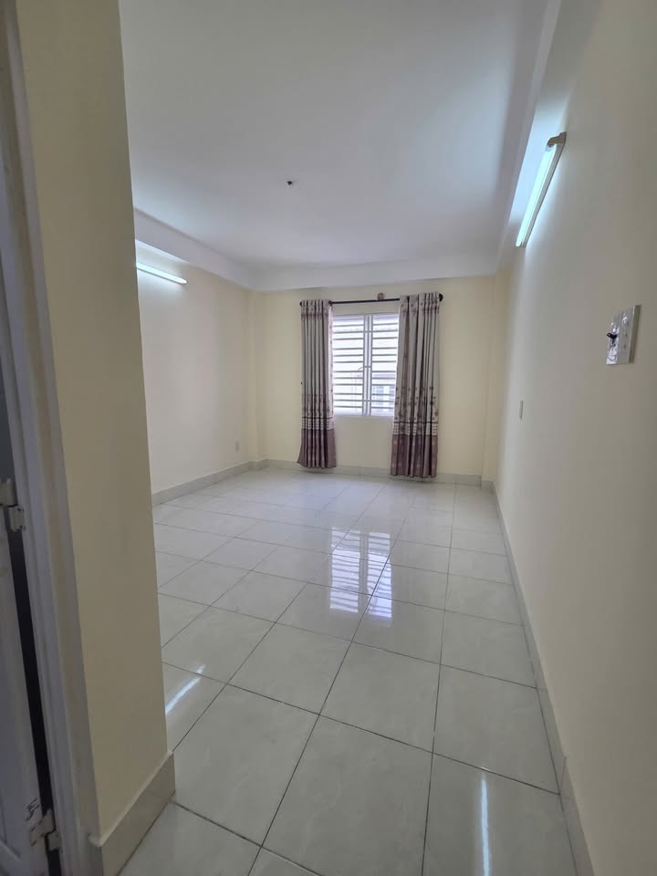 Nhà Cho Thuê 2PN Hẻm 3m Tân Kỳ Tân Quý, Quận Tân Phú - Giá Chỉ 11 Triệu/tháng!