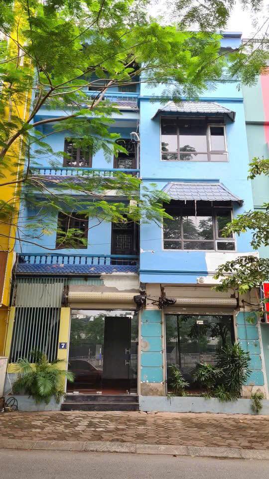 Nhà mặt đường Quan Hoa 67m² giá 50 triệu - Phù hợp làm nhà hàng, văn phòng!