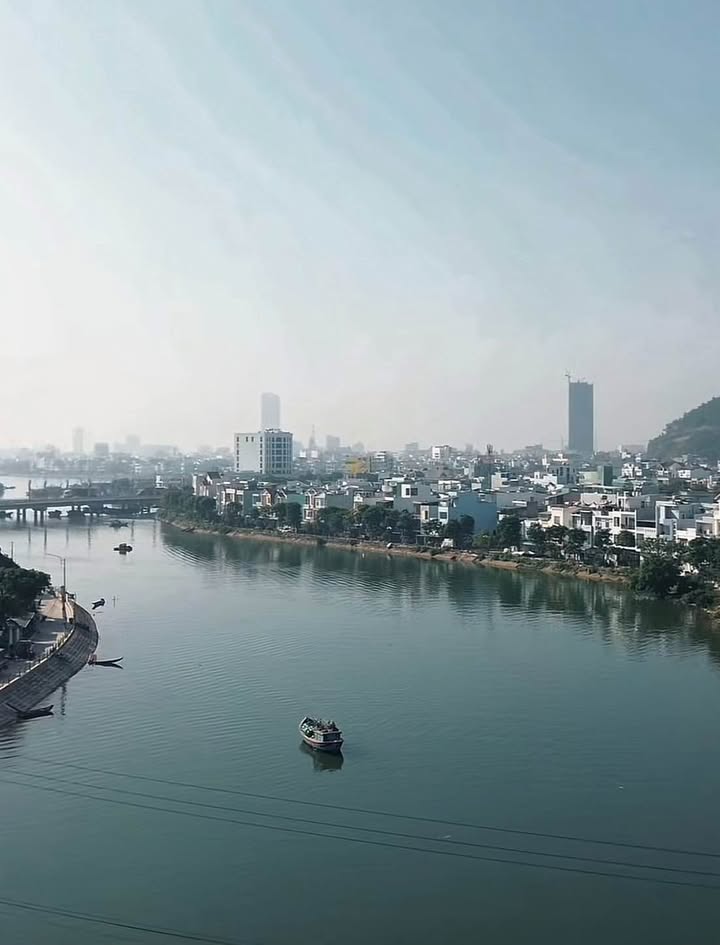 Đất mặt tiền Hoàng Cầm, Đống Đa, Quy Nhơn 52m² giá 3.2 tỷ - Đối diện sông Hà Thanh