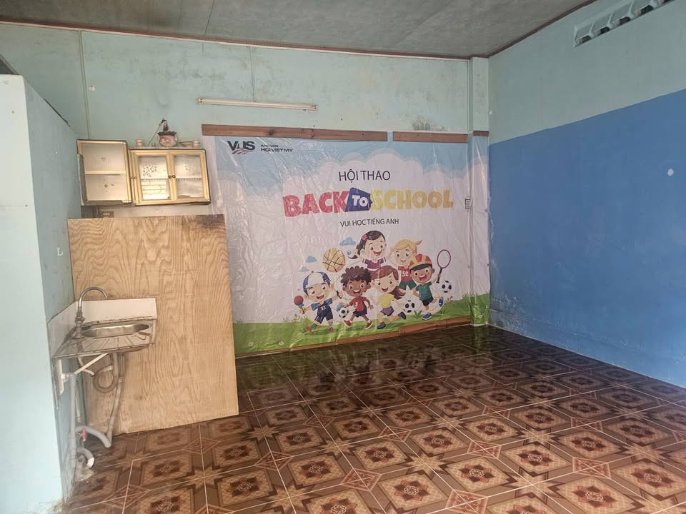 Nhà nguyên căn cho thuê tại đường Hoàng Văn Thụ, 30m² - Giá chỉ 2.3 triệu/tháng!