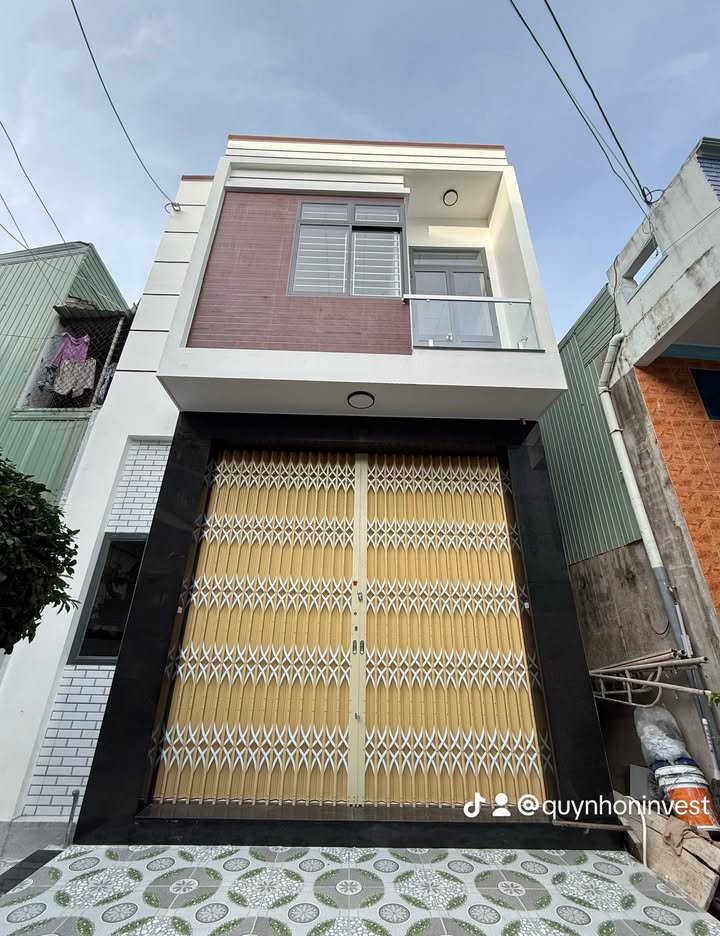 Nhà 2 Tầng Hẻm Đẹp Lê Đại Hành 61m² giá 2.85 tỷ - Thiết kế hiện đại sẵn sàng ở ngay!