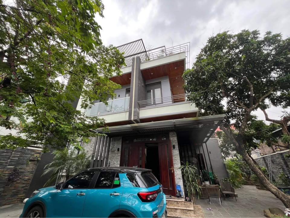 Biệt thự 3 tầng Kim Long 150m² giá 5 tỷ - Chính chủ cần bán gấp!