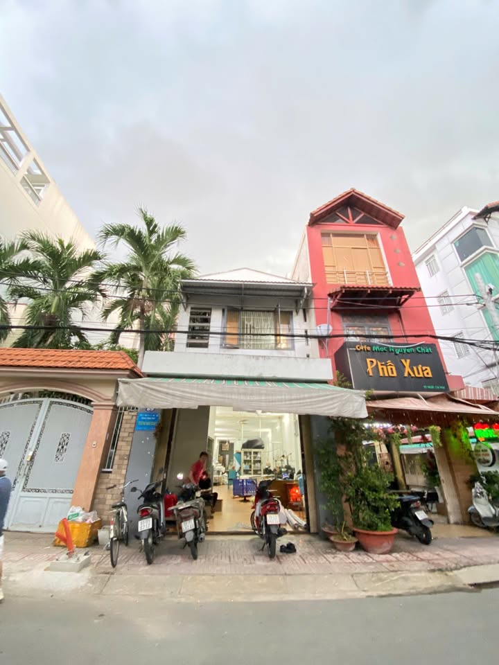 Nhà mặt tiền đường Nhất Chi Mai, Phường 13, Quận Tân Bình 140m² - Kinh doanh sầm uất, giá tốt!