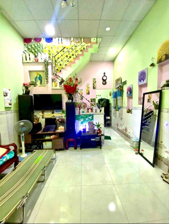 Nhà Bán Gần Chợ Bà Điểm, Hóc Môn 41m² giá 2.5 tỷ - Pháp lý rõ ràng, thương lượng!