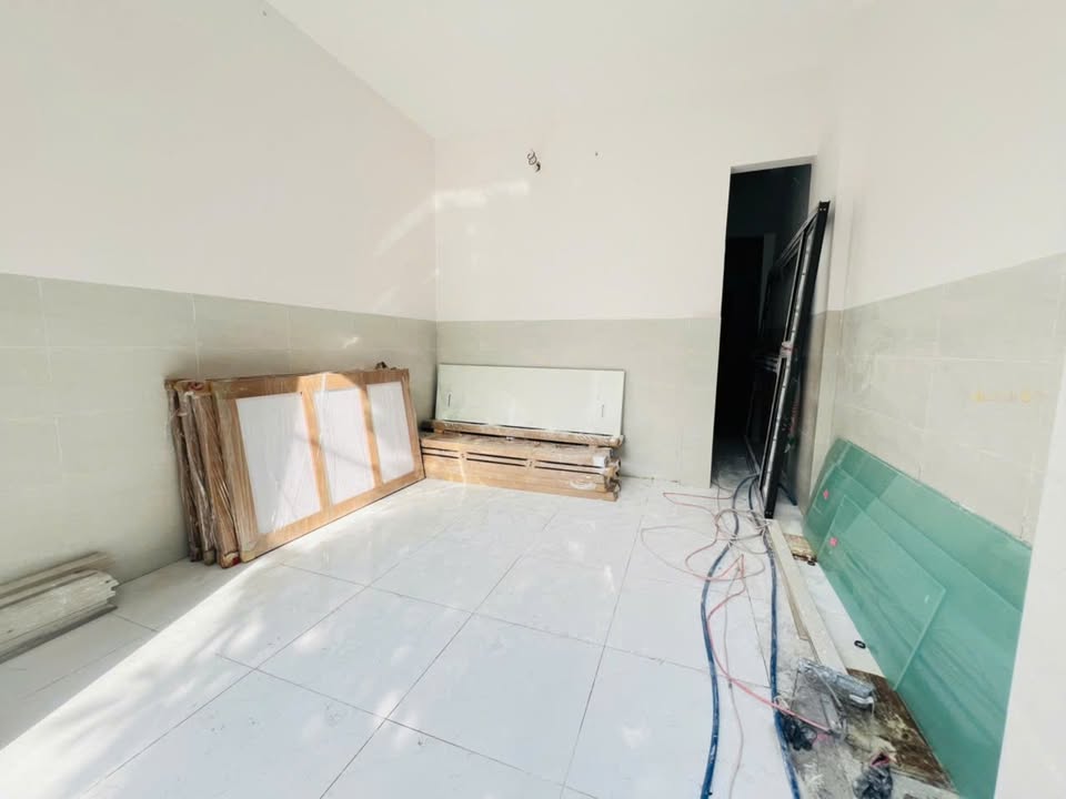 Nhà mặt tiền cho thuê đường Phan Trọng Tuệ, quận Hải Châu, Đà Nẵng - Mới 100%, giá ưu đãi 5.5 triệu/tháng!