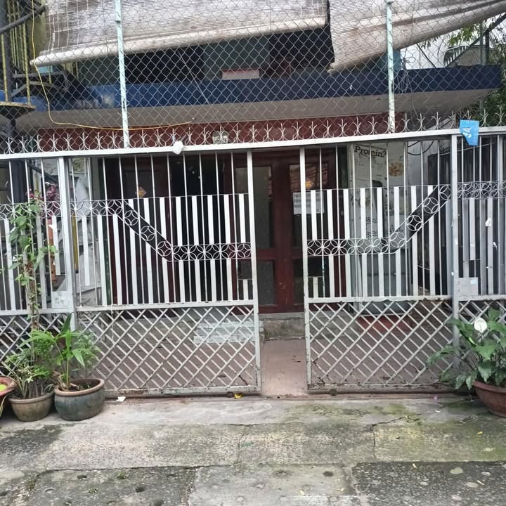 Cho thuê mặt bằng mặt tiền trung tâm Biên Hòa 174m² chỉ 7 triệu/tháng - Kinh doanh thuận lợi!