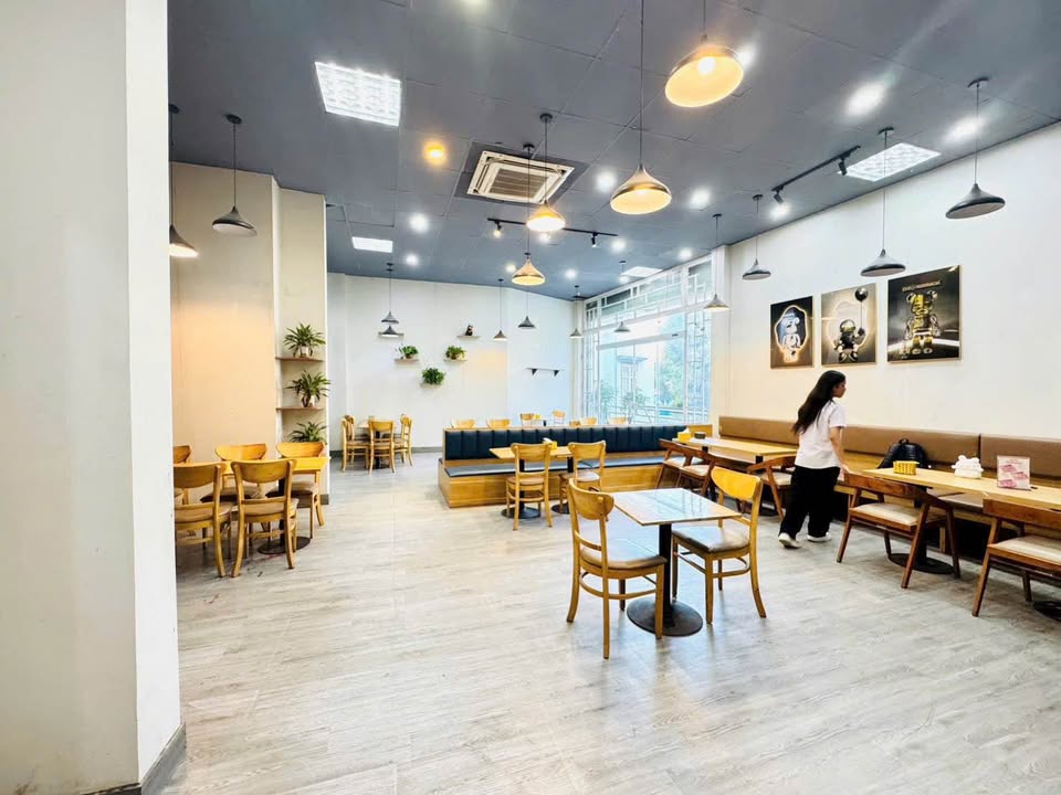 Nhà mặt đường Lương Khánh Thiện 170m² giá 30 triệu - Phù hợp cho mọi mô hình kinh doanh!