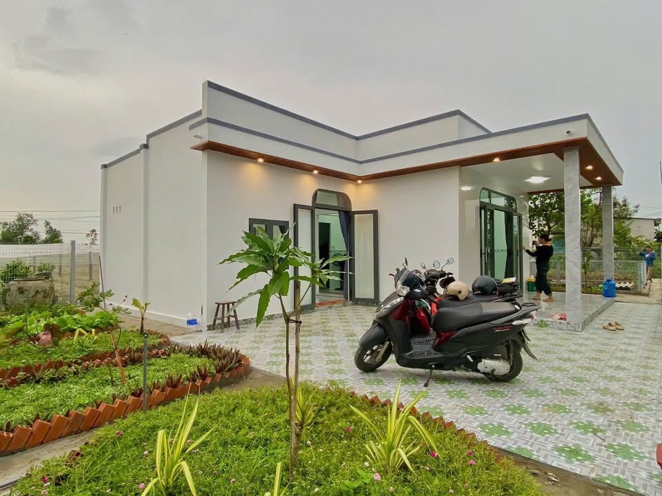 Nhà cấp 4 348m² tại Ấp Hoà Bình, Tiền Giang - Giá chỉ 1.15 tỷ, thương lượng!