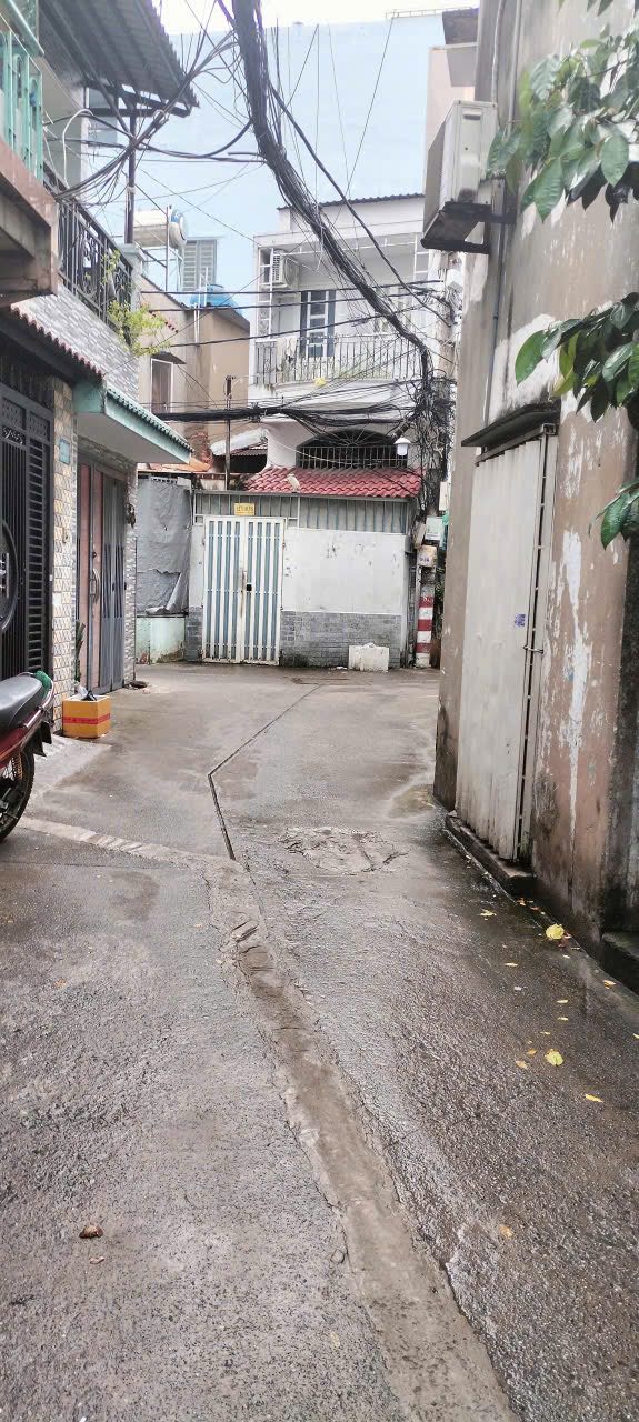 Nhà nguyên căn Tân Bình 20m² giá 5.2 triệu - Phù hợp gia đình nhỏ!