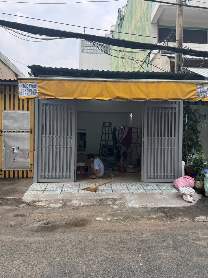 Nhà mặt tiền cho thuê 80m² giá 13 triệu - Vị trí đắc địa Tân Phú!