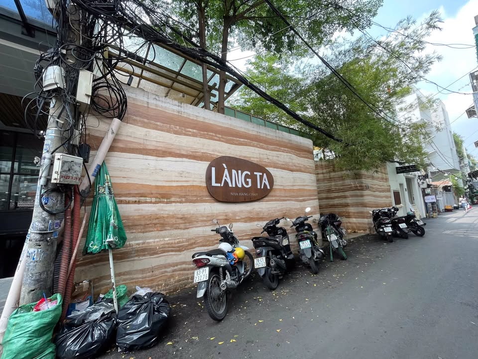 Cho thuê mặt bằng biệt thự Kỳ Đồng, Quận 3 - Diện tích 450m² - Khu kinh doanh sầm uất!