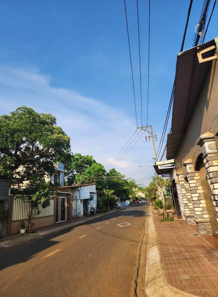 Đất nền Trần Nguyên Hãn, Đống Đa, 110m² chỉ 800 triệu - Sổ đỏ chính chủ!