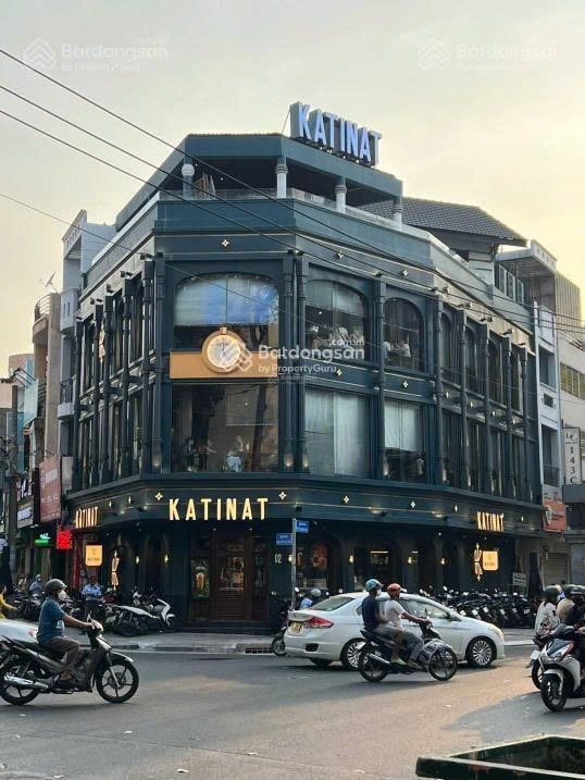 Cho thuê nhà mặt phố Nguyễn Văn Cừ Long Biên 440m² - Kinh doanh sầm uất