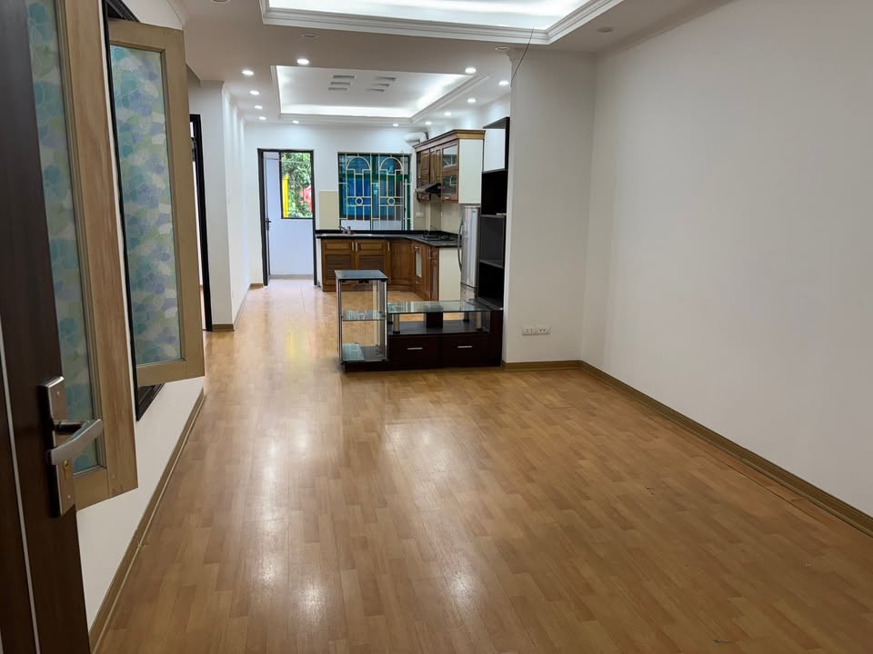 Nhà phố Định Công Hoàng Mai 72,5m² giá 4,8 tỷ - Vị trí đắc địa, tiện ích đầy đủ!