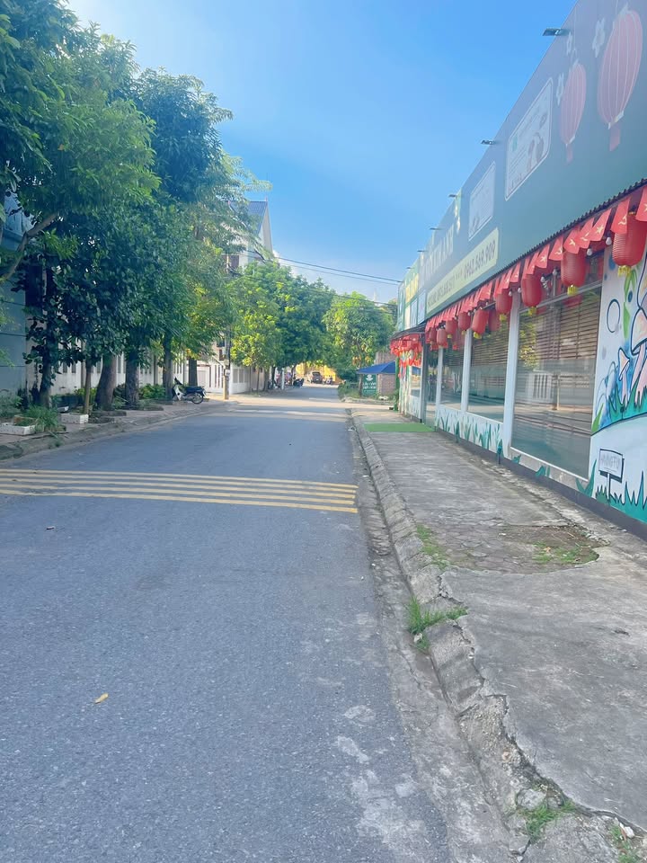 Đất nền khu 9 Nông Trang Việt Trì 144,8m² - Vị trí đẹp, giao thông thuận tiện!