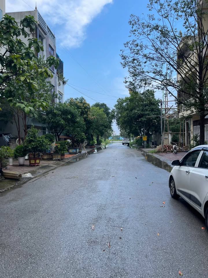 Nhà ngõ Lê Cảo, phường Lam Sơn, 98.5m² giá chỉ 3 tỷ - Sổ hồng chính chủ!