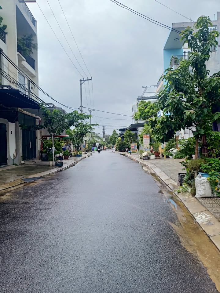 Nhà mặt tiền đường Đông Phước 1, Cẩm Lệ 100m² giá 3.86 tỷ - Cơ hội hiếm có!