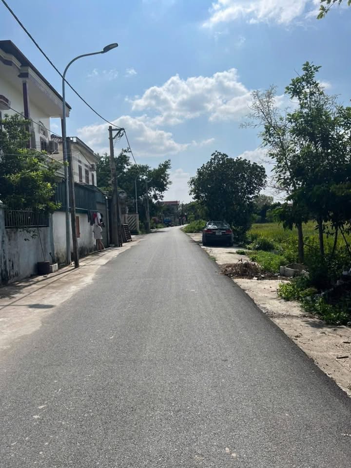 Đất nền Ninh Xá 90m² giá 3.5 tỷ - Vị trí đắc địa, kinh doanh thuận lợi!