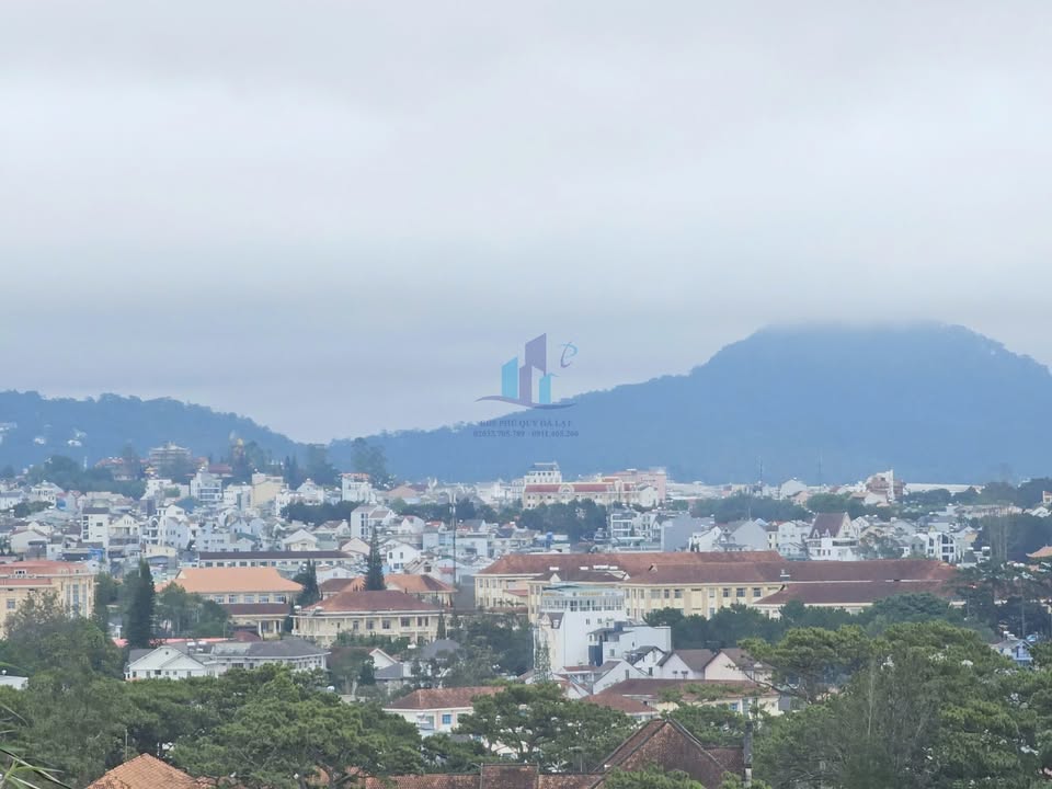 Nhà Mẫu Tâm Đà Lạt 252m² giá 16 tỷ - View toàn thành phố tuyệt đẹp!