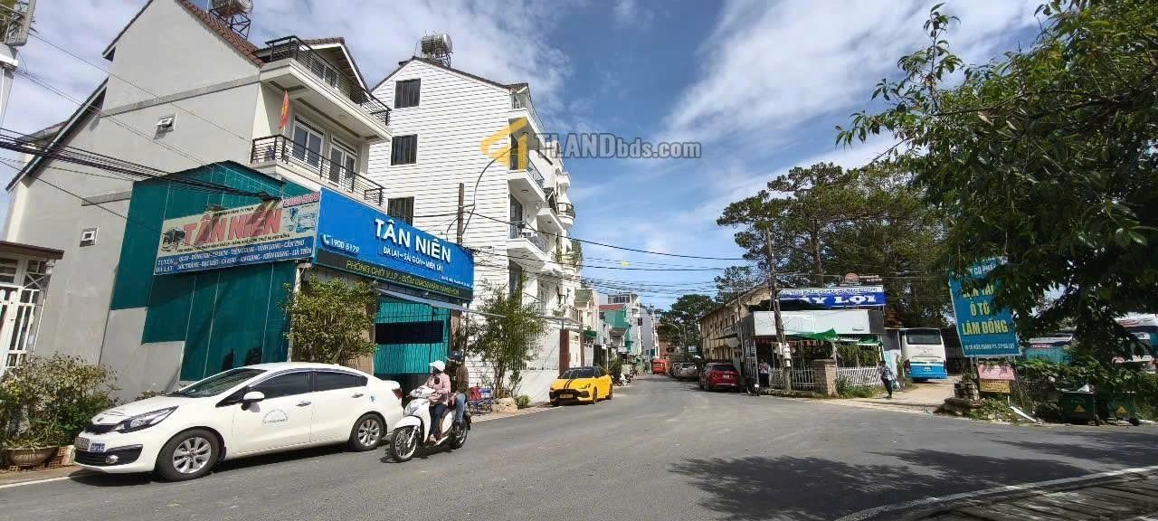 Nhà phố mặt tiền đường Tô Hiến Thành Đà Lạt 86m² giá 13.9 tỷ - Sổ riêng chính chủ!