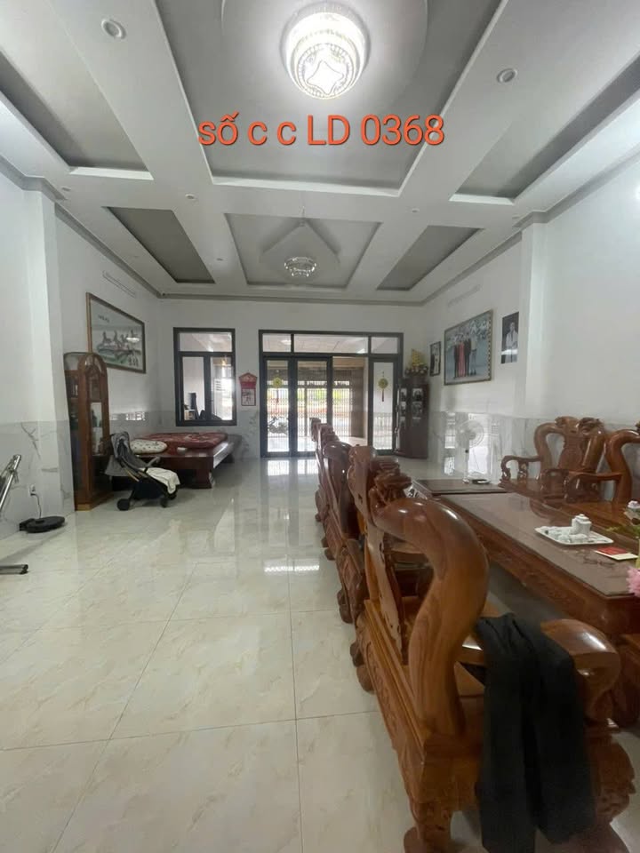 Bán gấp FrontHouse mặt tiền đường Nguyễn Công Trứ, Bảo Lộc 201m² giá 31 tỷ - Đầu tư sinh lời hấp dẫn!