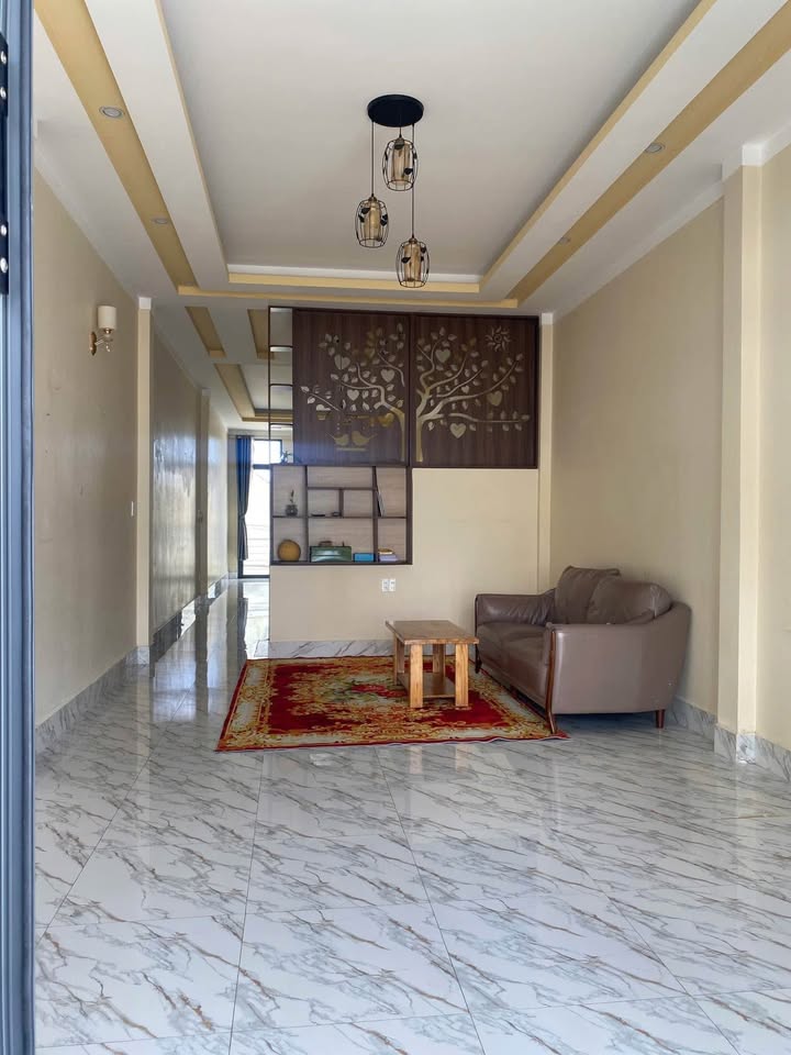 Nhà đẹp Tô Vĩnh Diện, Cam Ly, Đà Lạt 80m² giá 2.38 tỷ - Sẵn sàng vào ở!