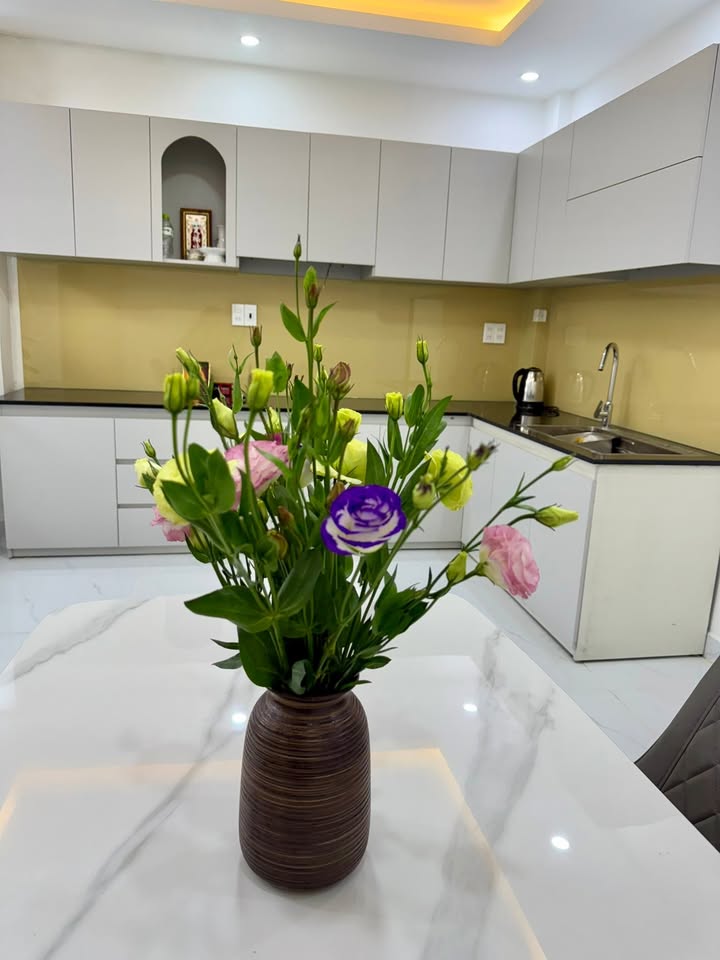 Bán nhà Đà Lạt 50m² giá 5.25 tỷ - Hai mặt đường siêu thoáng, hướng Đông Nam!