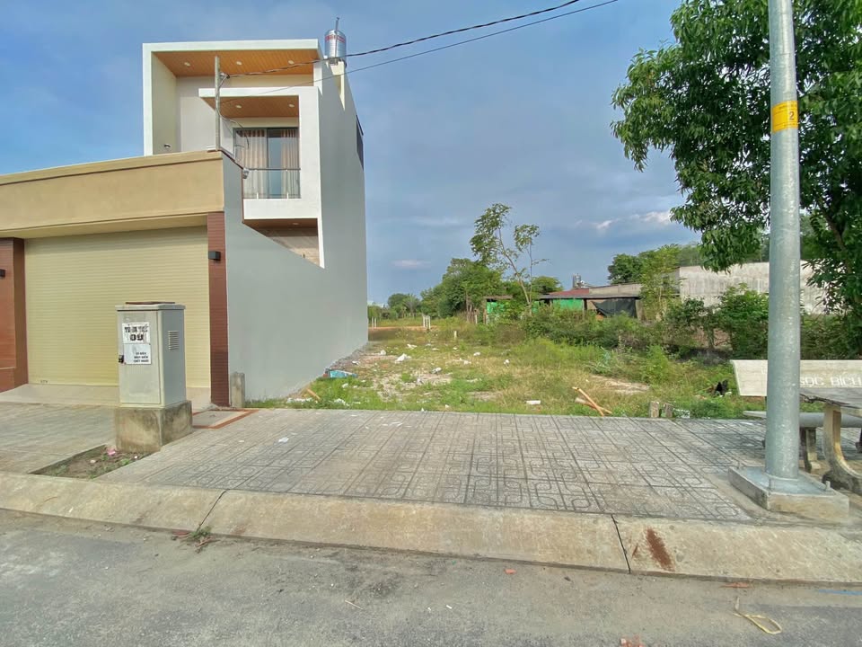 Đất thổ cư Tân An Hội Củ Chi 85m² giá 1.79 tỷ - Vị trí đẹp, xây dựng ngay!