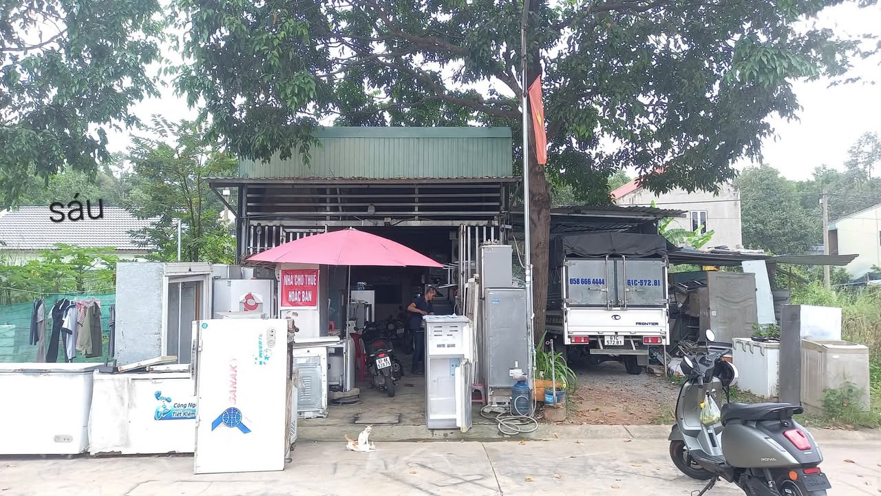 Nhà bán Chánh Phú Hòa Bến Cát 100m² giá 1.7 tỷ - Hướng Đông, gần chợ và khu công nghiệp!