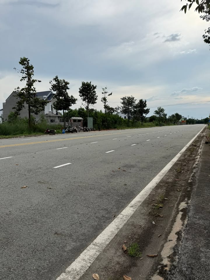 Đất nền mặt tiền đường N13, Thới Hòa, Bến Cát, 150m² - Sổ hồng riêng, giá tốt!