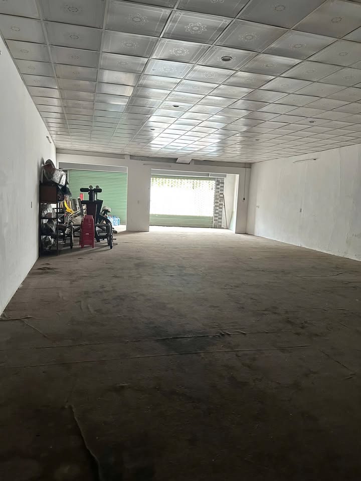 Kho cho thuê tại khu phố 9, Phú Lợi, Thủ Dầu Một - Giá chỉ 20 triệu/tháng!