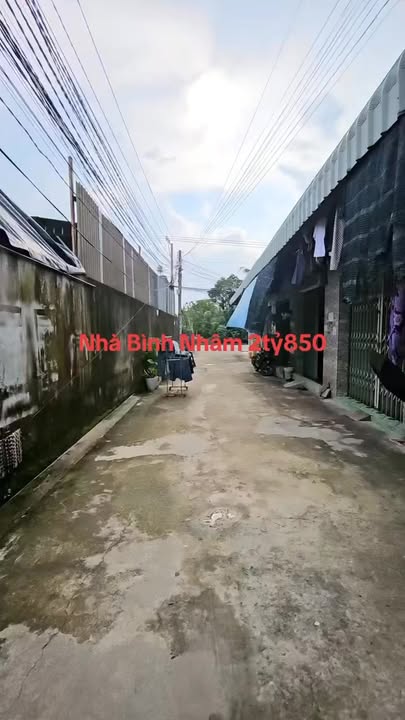 Nhà 1 trệt 1 lửng 1 lầu tại Bình Nhâm 50m² giá 2.85 tỷ - Ô tô vào tận nhà!