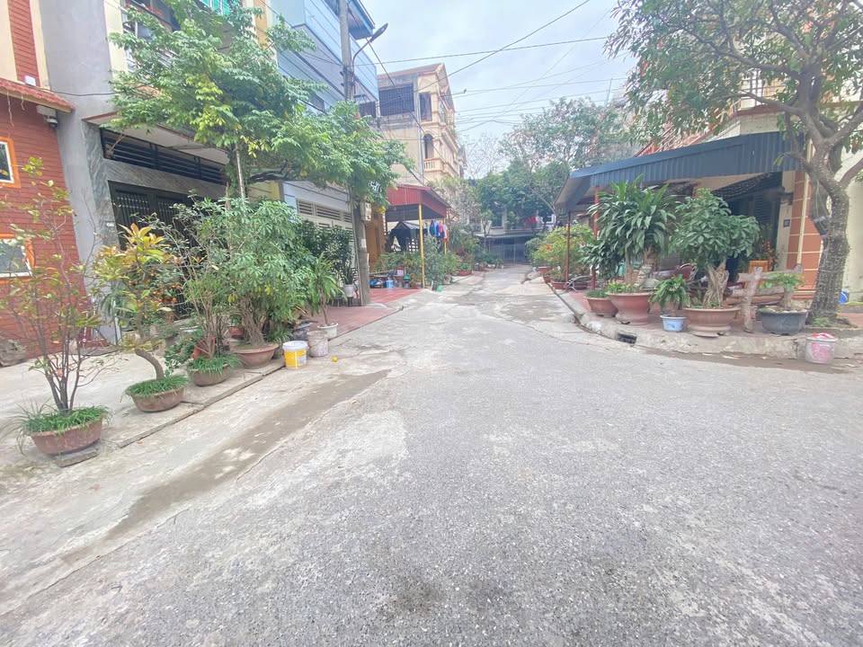 Đất nền Tiên Cát, Việt Trì 97m² giá 3.8 tỷ - Vị trí đắc địa gần Vincom!