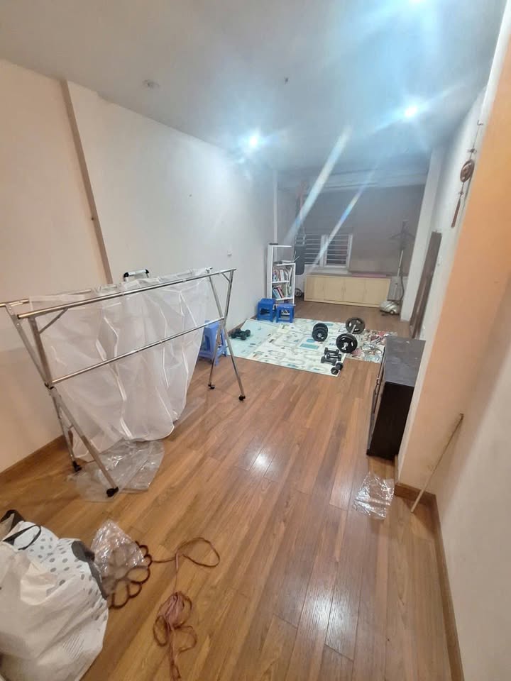 Nhà phố Giang Văn Minh 40m² giá 15 triệu - Hiếm nhà trống tại trung tâm!