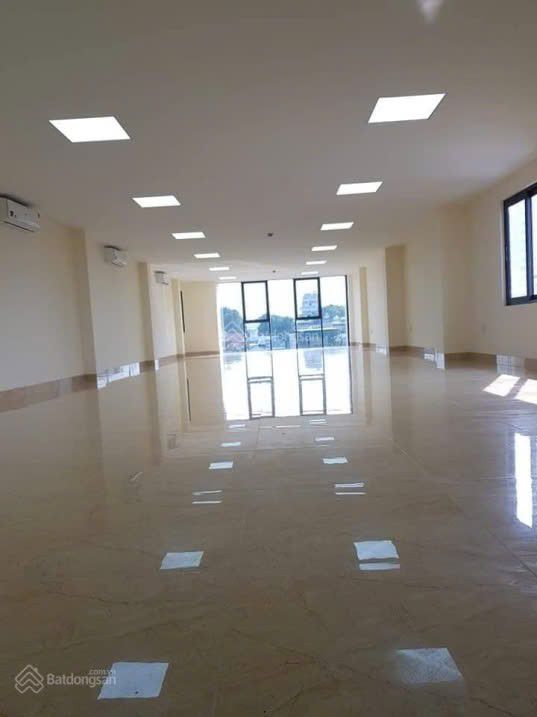 Cho thuê sàn văn phòng 160m² tại đường Thụy Khê, Tây Hồ - Tiện ích đầy đủ!