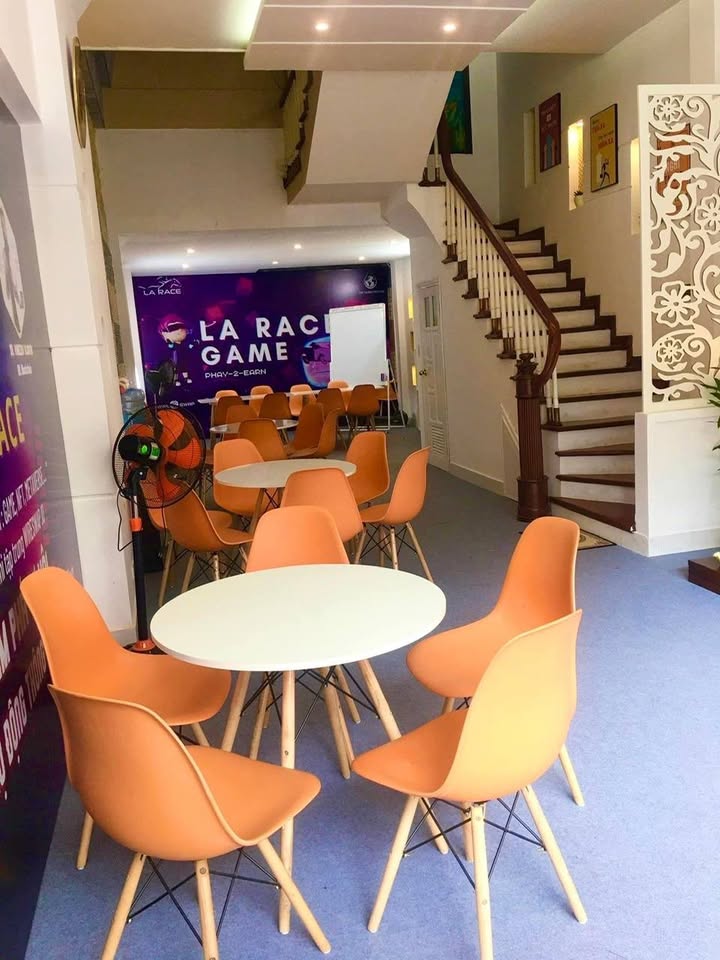 Nhà phố Trần Duy Hưng 60m² giá 25 triệu/tháng - Phù hợp làm văn phòng hoặc lớp học!