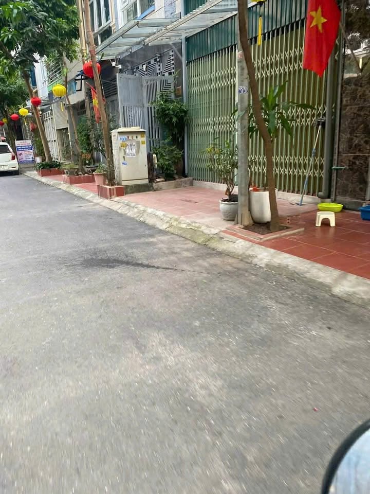 Nhà mặt đường 12m Khu đô thị Đại Thanh 45m² giá 5 triệu - Phù hợp kinh doanh mọi loại hình!