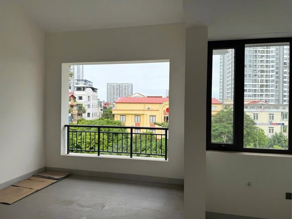 Cho thuê nhà phố Lĩnh Nam - Mai Động 60m² giá 26 triệu - Phù hợp làm văn phòng!