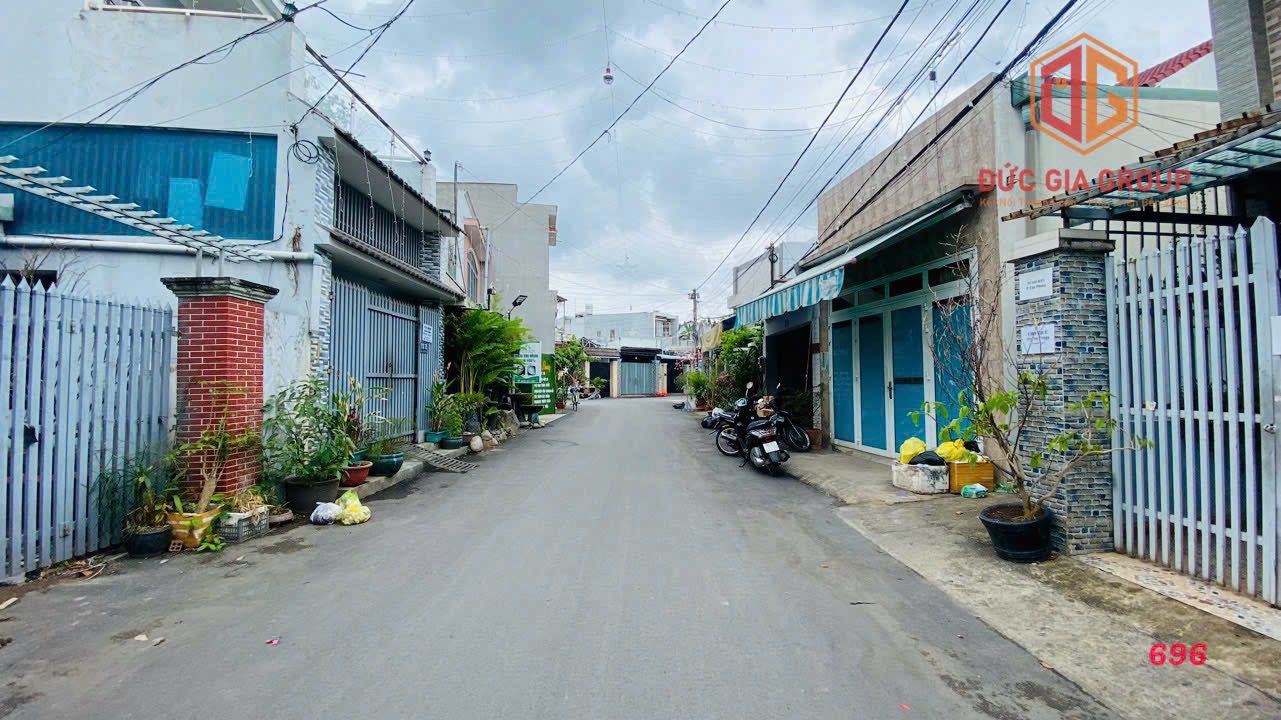 Nhà mặt tiền Tân Phong, Biên Hòa 92m² giá 5.4 tỷ - Kinh doanh thuận lợi!